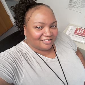 Meet your Posher, Thlisa